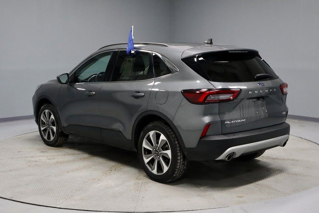 Certified 2025 Ford Escape Platinum image 11