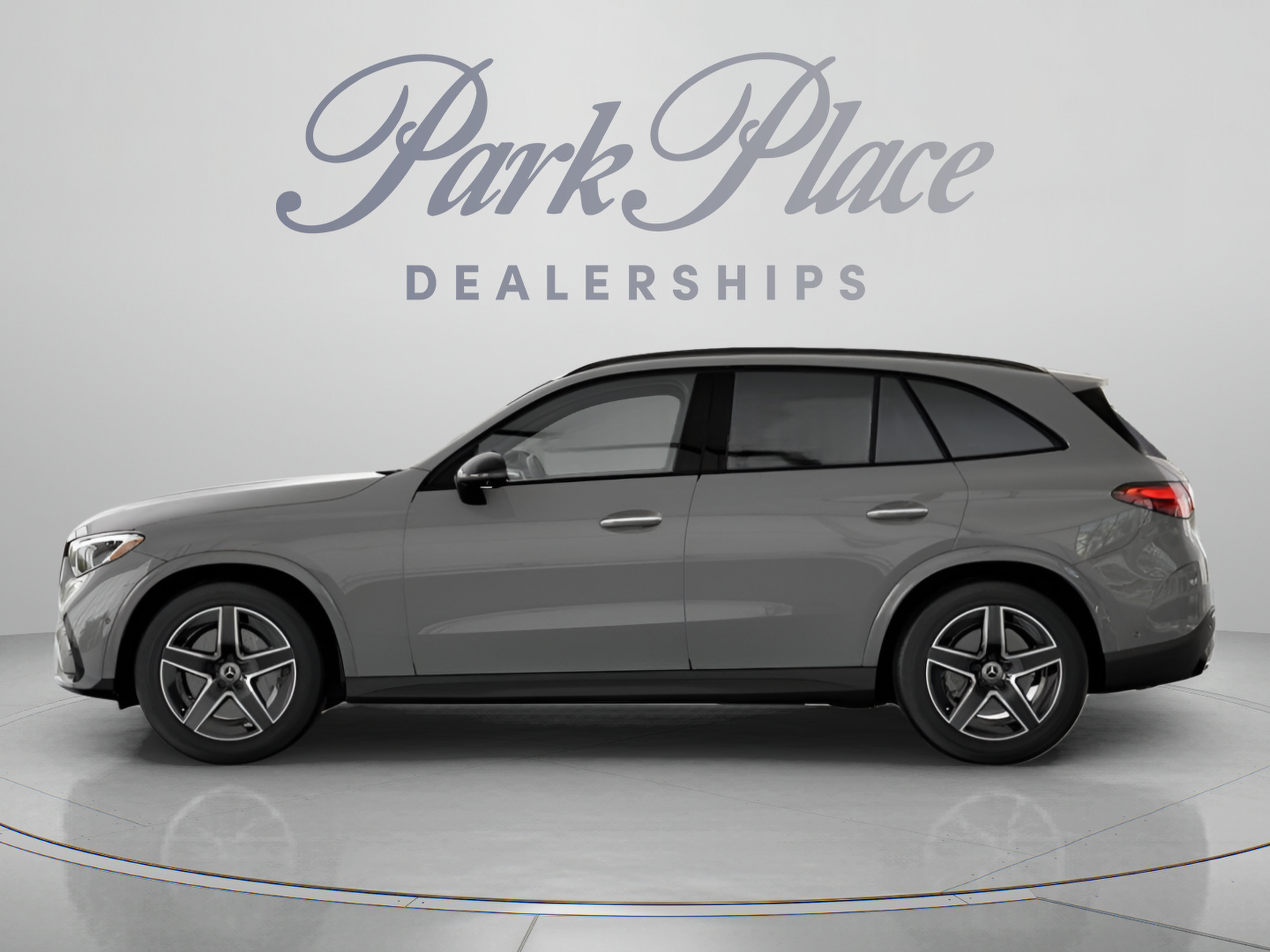 Used 2026 Mercedes-Benz GLC 300 image 6
