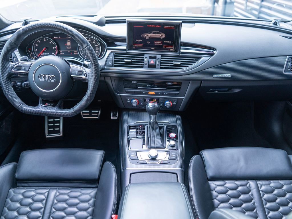 Used 2017 Audi RS 7 Performance AWD/4WD image 21