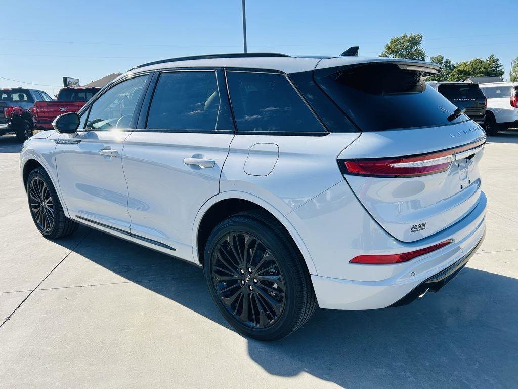 New 2026 Lincoln Corsair Premiere image 41