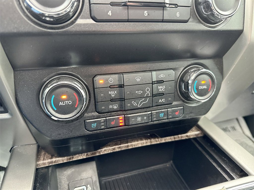 Used 2019 Ford F250 Lariat w/ Lariat Ultimate Package image 16