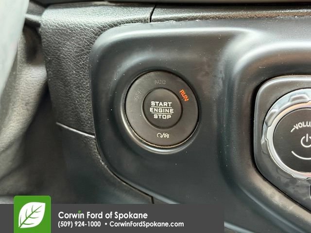 Used 2020 Jeep Gladiator Sport w/ Quick Order Package 24S AWD/4WD image 32