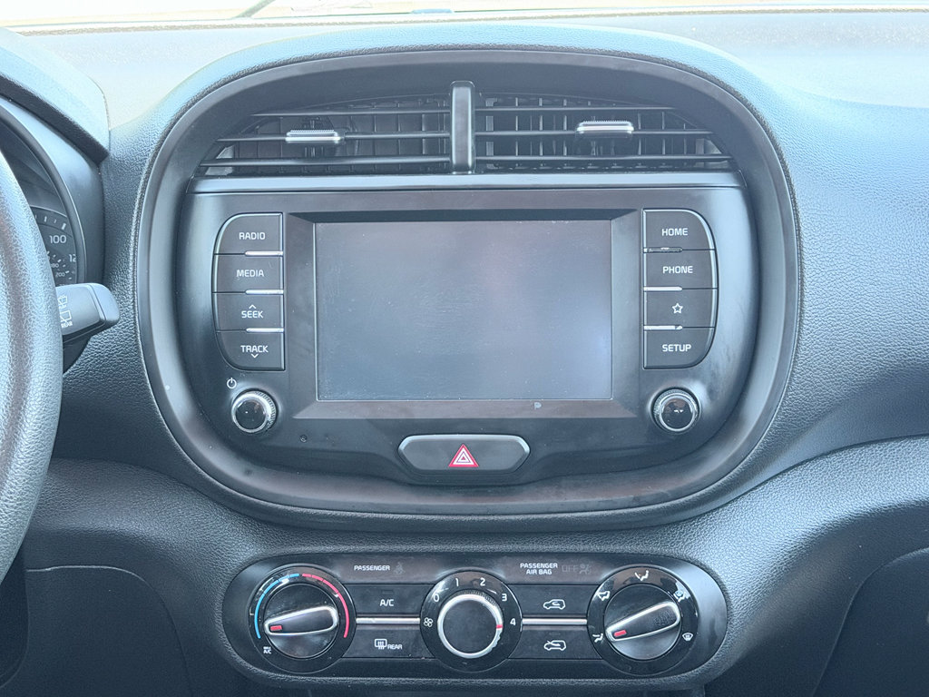 Used 2021 Kia Soul LX FWD image 17