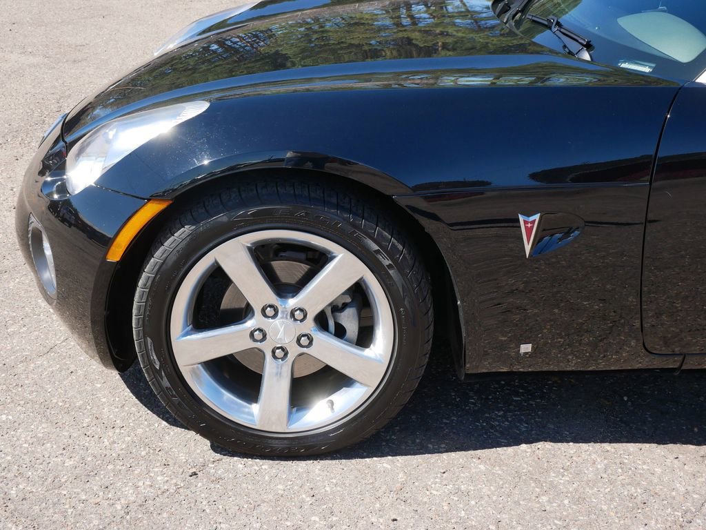 Used 2007 Pontiac Solstice GXP w/ Premium Package image 7