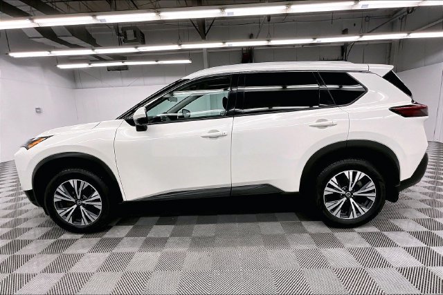 Used 2021 Nissan Rogue SV AWD/4WD image 14