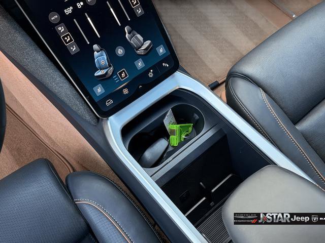 Used 2024 Lucid Air Touring image 21