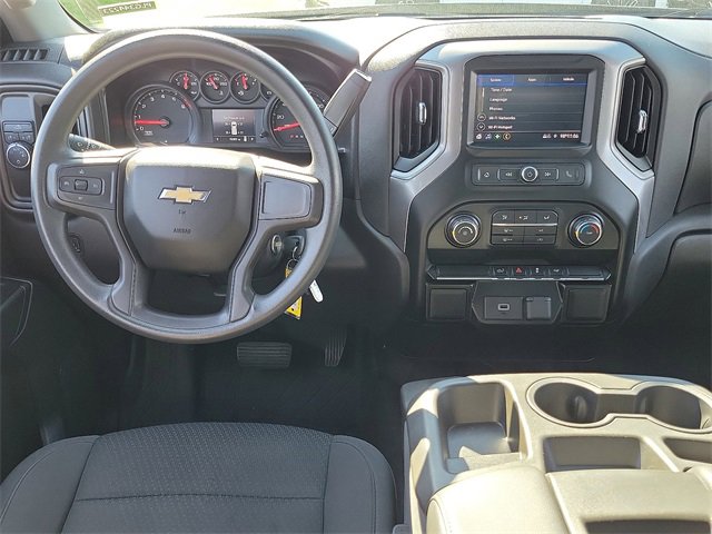 Used 2020 Chevrolet Silverado 1500 Custom w/ Custom Value Package image 8