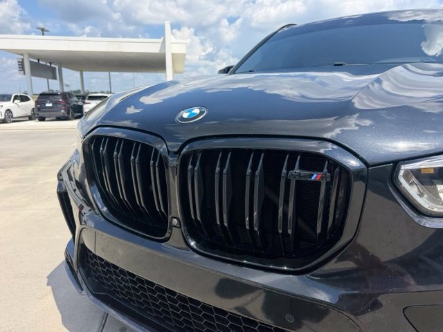 Used 2022 BMW X5 M w/ Executive Package AWD/4WD image 3