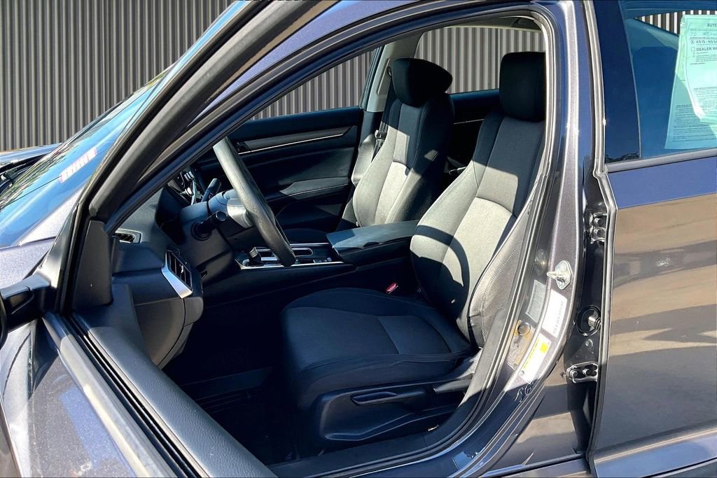 Used 2018 Honda Accord LX image 25