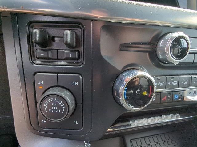 Used 2024 Ford F150 Lariat w/ Equipment Group 502A High AWD/4WD image 19