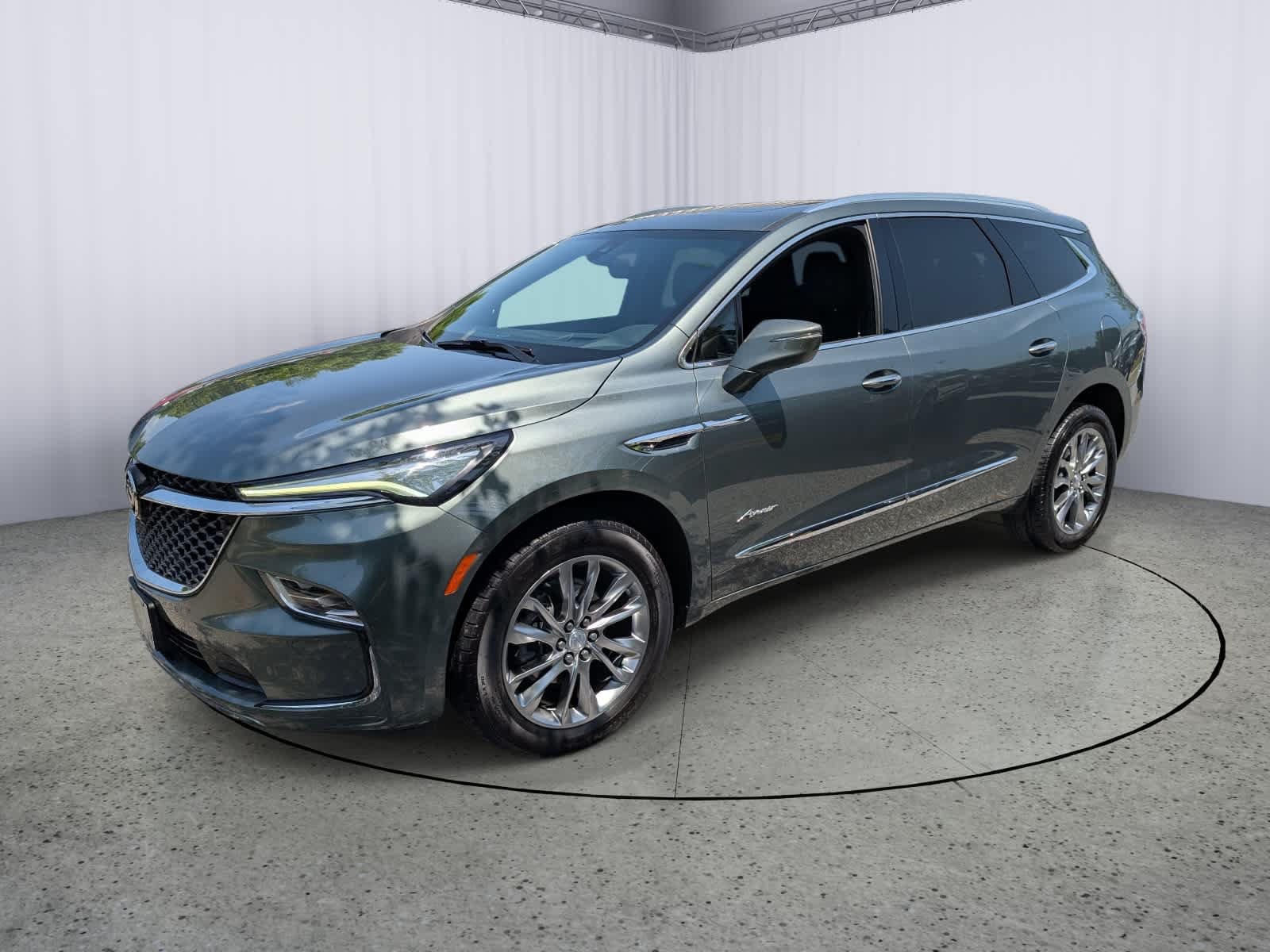 Certified 2022 Buick Enclave Avenir w/ Avenir Technology Package AWD/4WD image 7