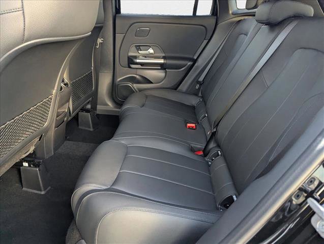 New 2025 Mercedes-Benz GLA 250 image 13