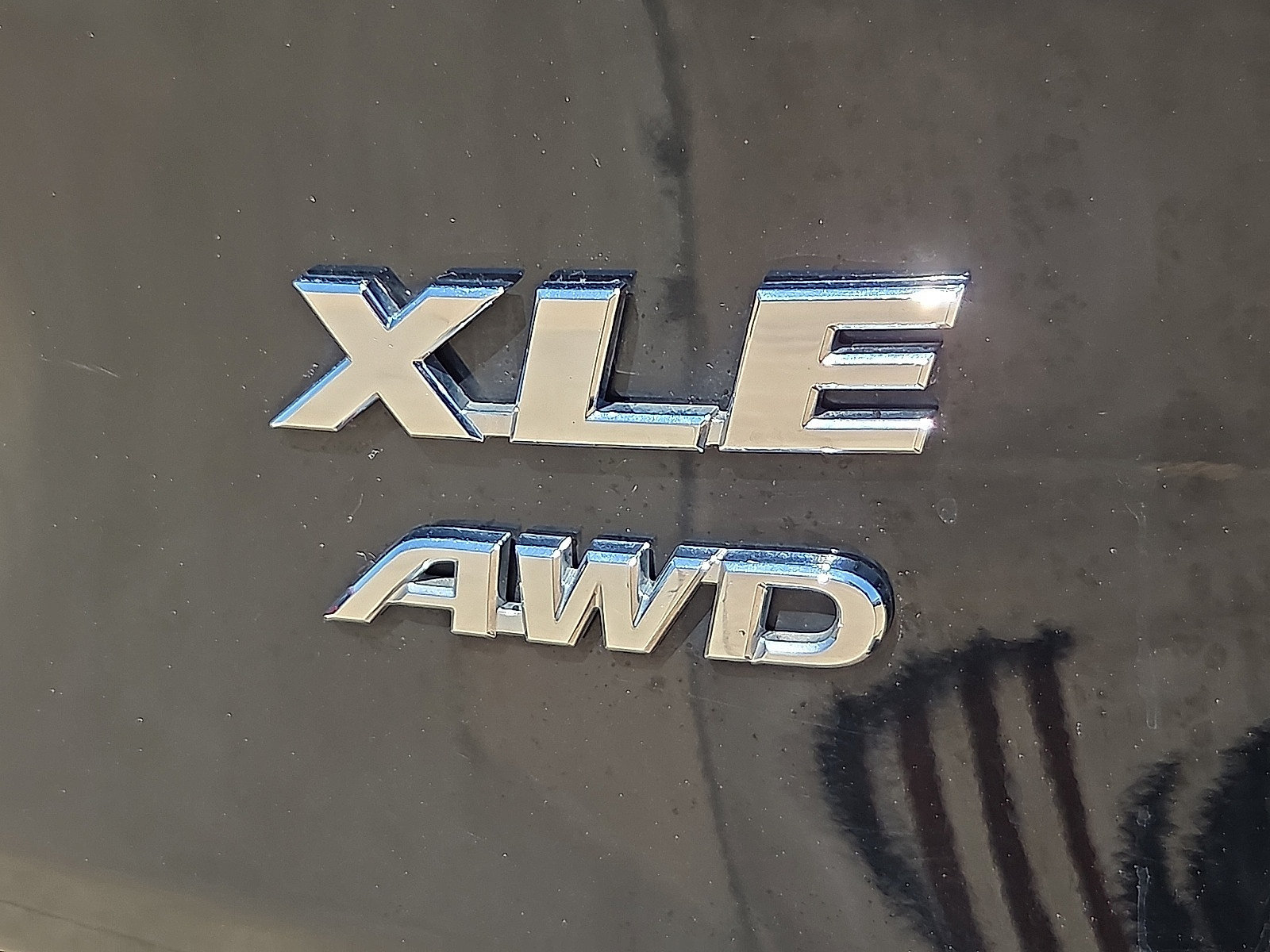 Used 2025 Toyota RAV4 XLE AWD/4WD image 9