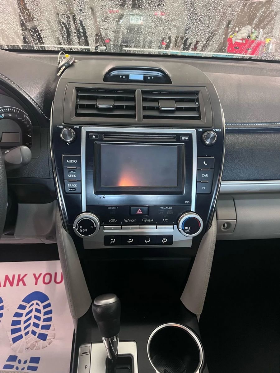 Used 2014 Toyota Camry L FWD image 8