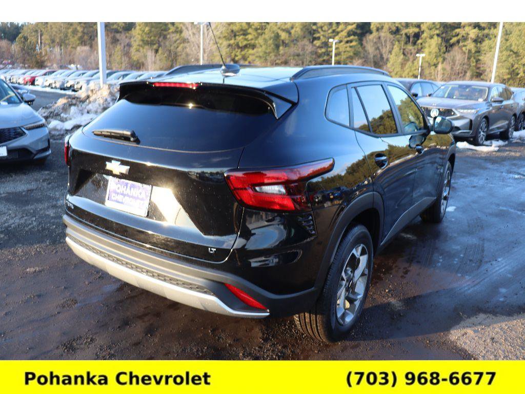 New 2026 Chevrolet Trax LT image 7