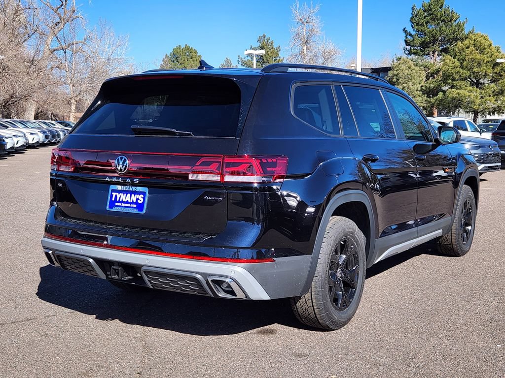 New 2026 Volkswagen Atlas Peak Edition AWD/4WD image 3