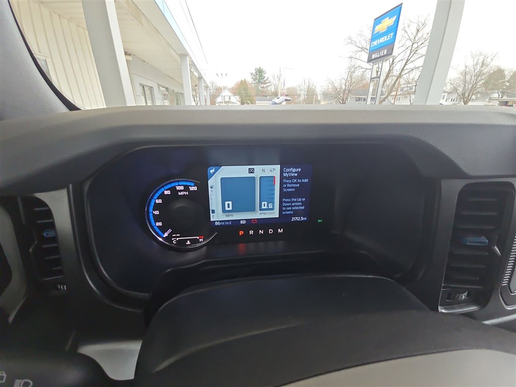 Used 2021 Ford Bronco Black Diamond image 12