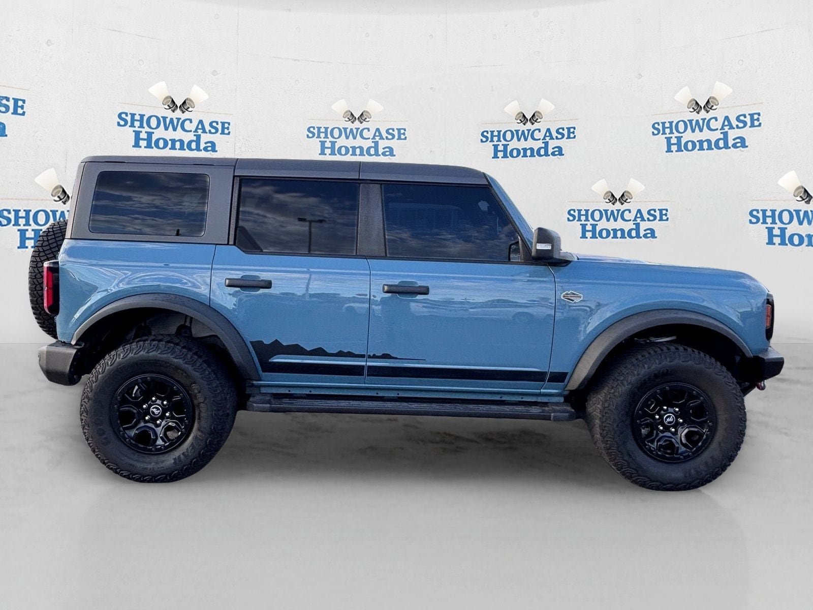 Used 2022 Ford Bronco Wildtrak AWD/4WD image 9