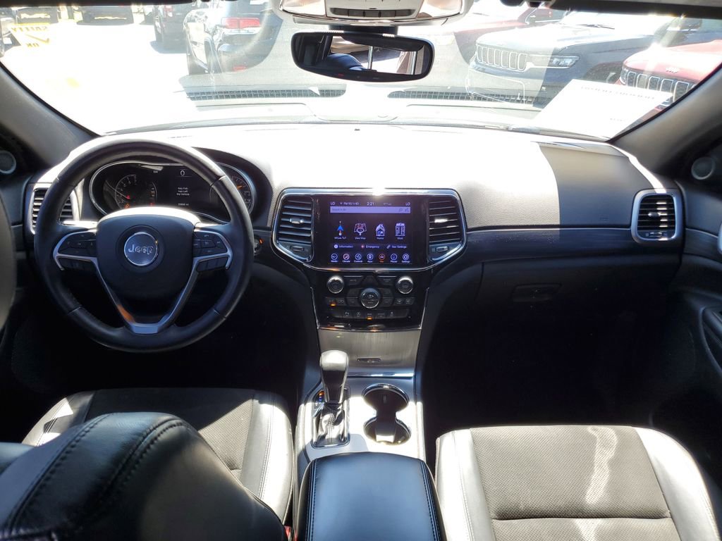 Used 2019 Jeep Grand Cherokee Altitude image 13