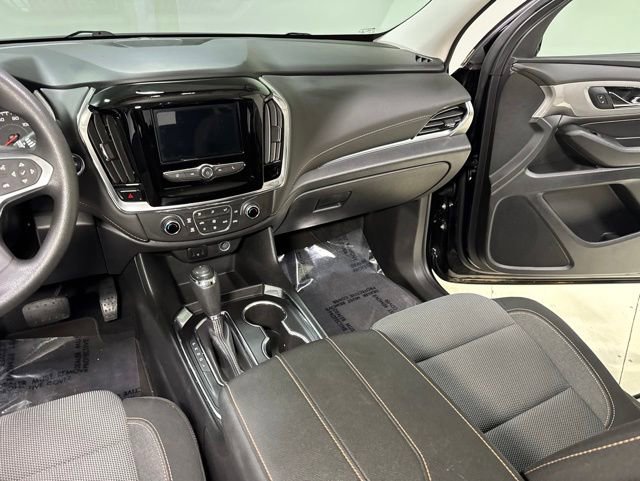 Used 2020 Chevrolet Traverse LS FWD image 21