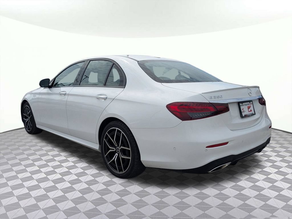 Used 2022 Mercedes-Benz E 350 Sedan image 4