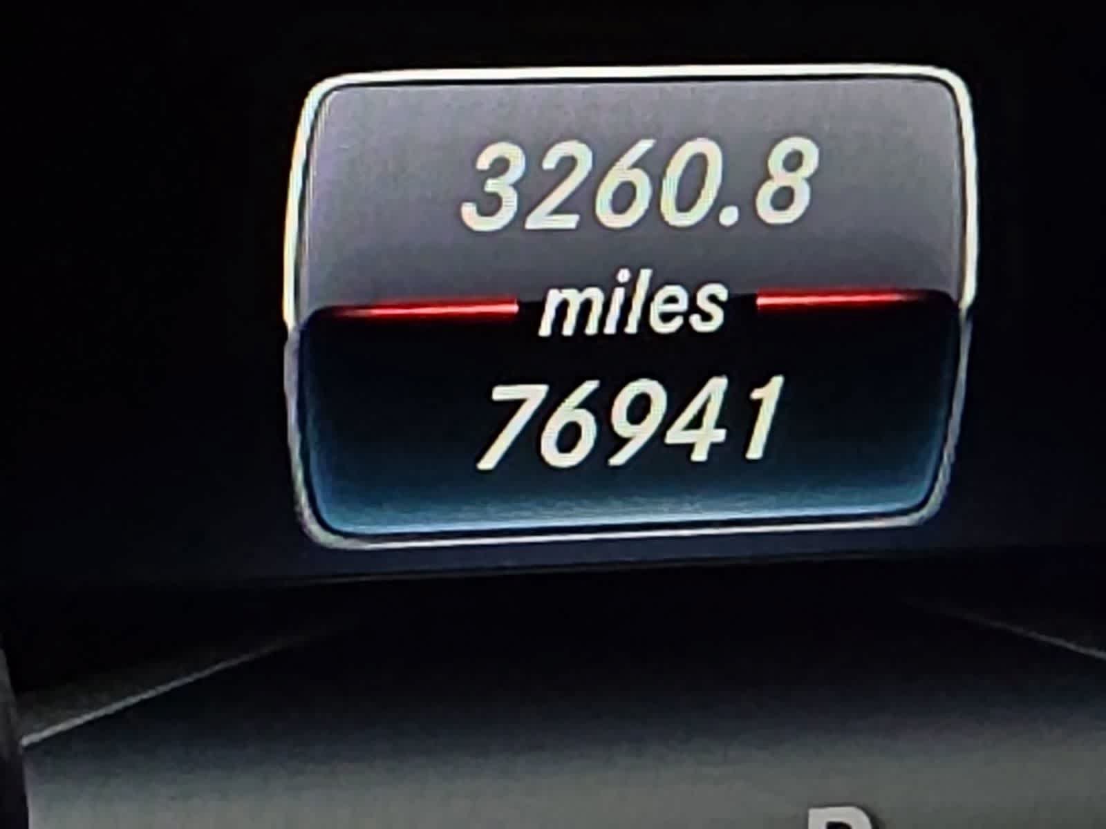 Used 2019 Mercedes-Benz GLA 250 4MATIC image 33