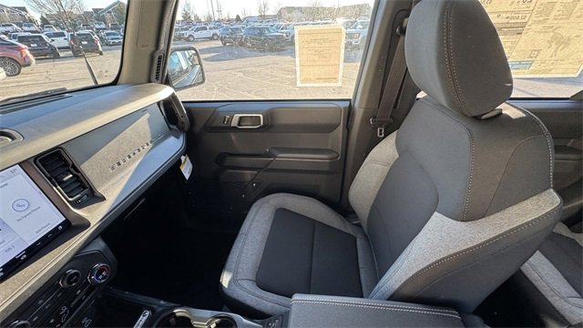 New 2025 Ford Bronco 4-Door image 31