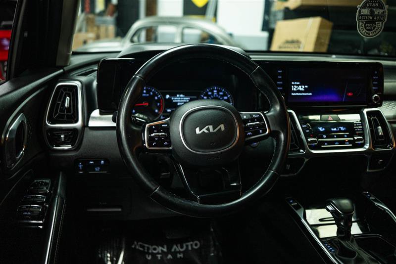 Used 2022 Kia Sorento SX FWD image 17