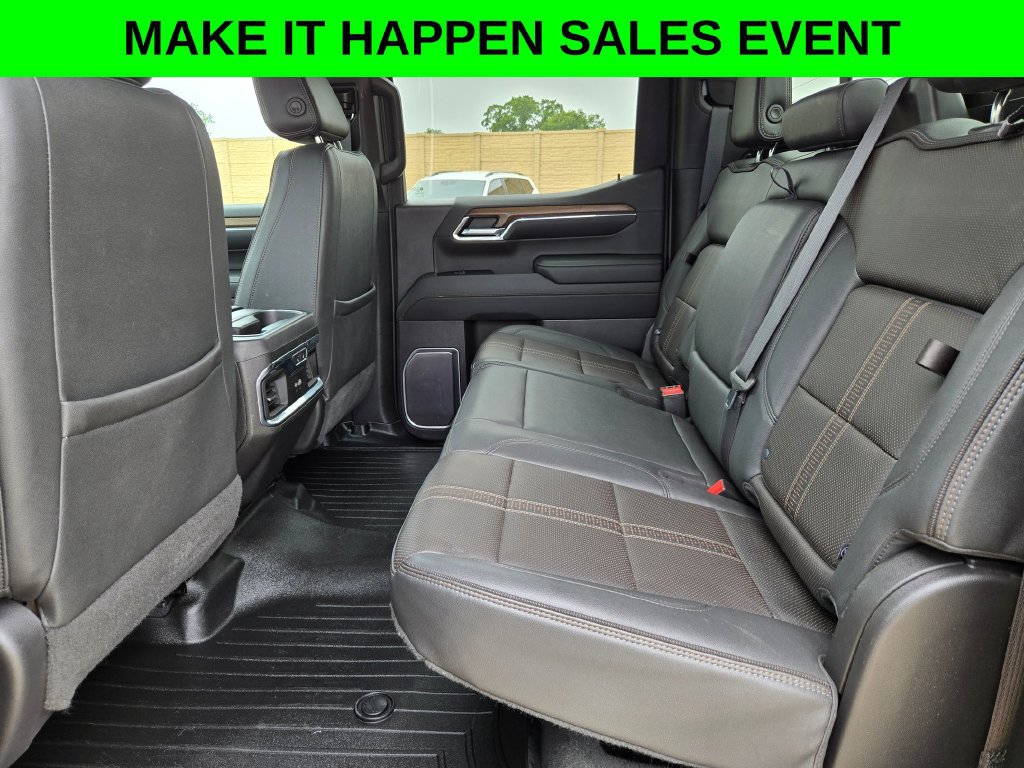 Used 2023 Chevrolet Silverado 1500 High Country w/ Technology Package AWD/4WD image 15
