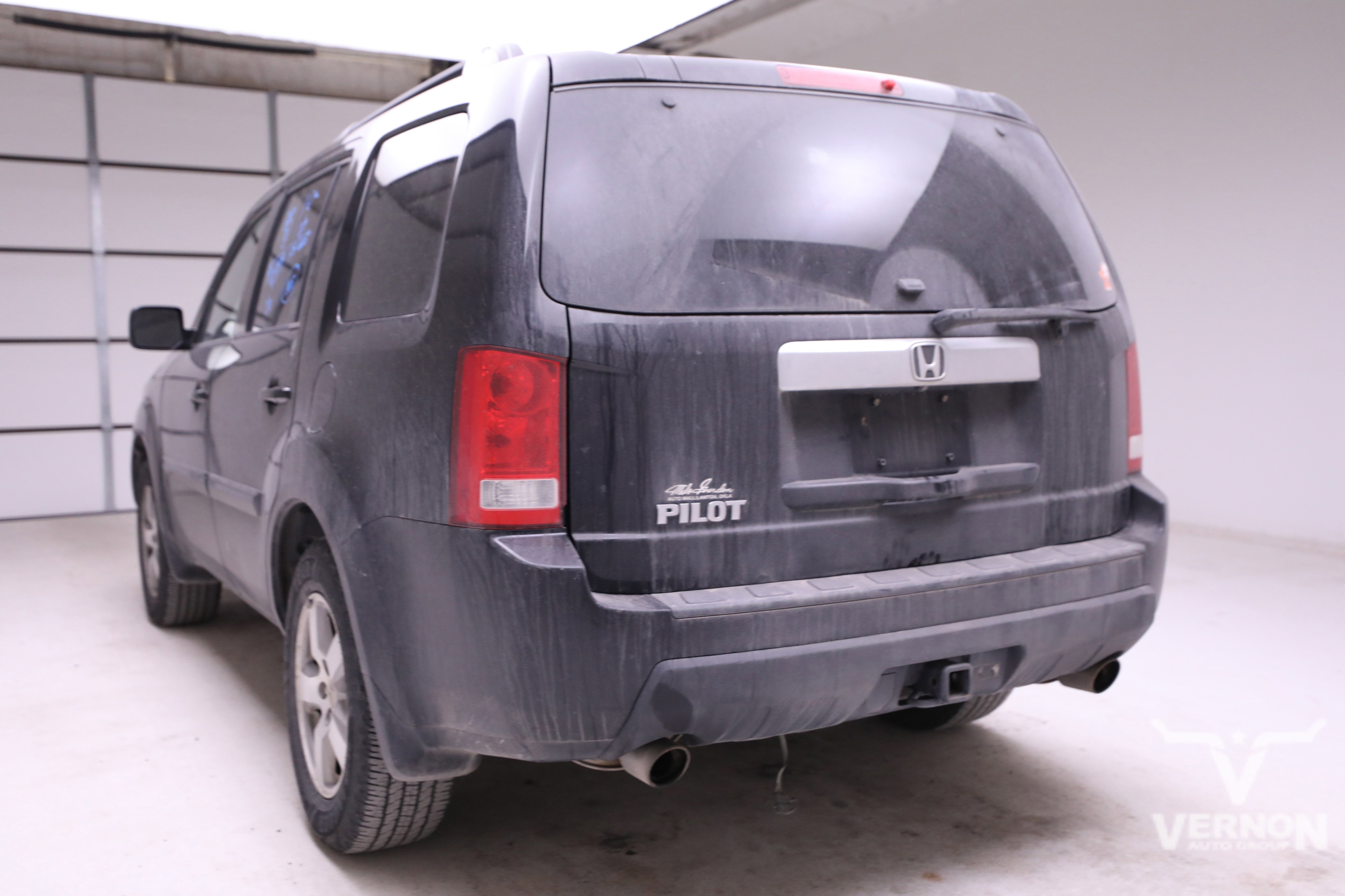 Used 2011 Honda Pilot EX-L image 2