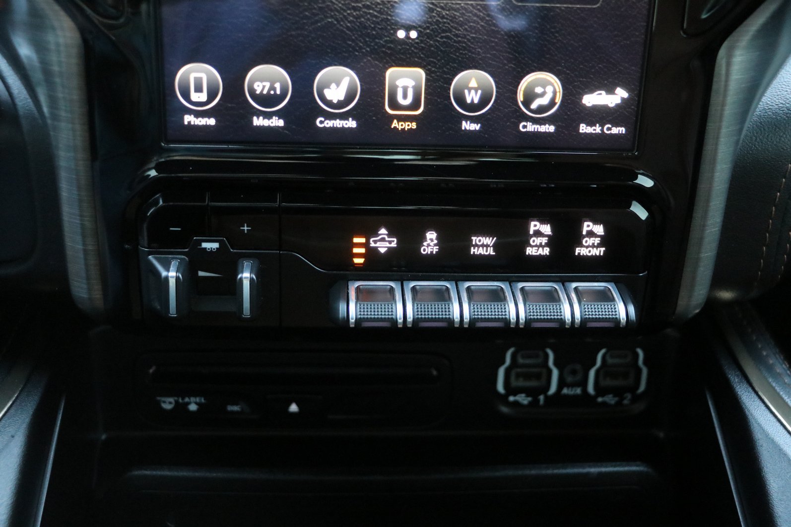 Used 2019 RAM 1500 Limited AWD/4WD image 22