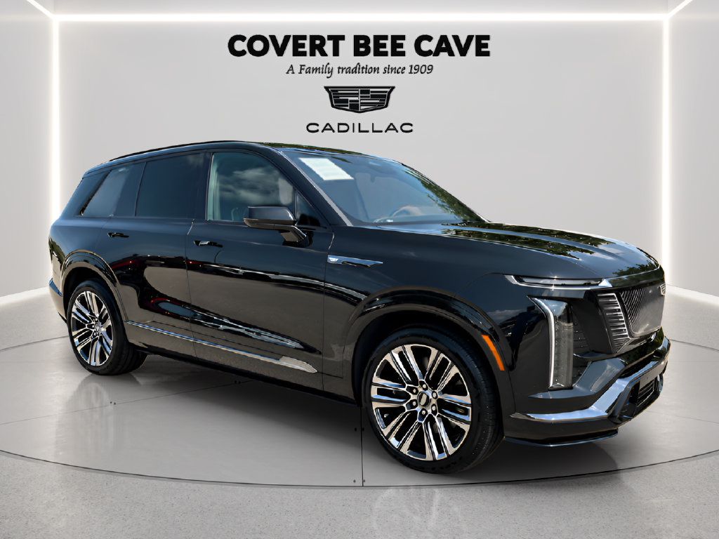 Used 2026 Cadillac Vistiq Platinum w/ LPO, Floor Liner Package AWD/4WD image 2