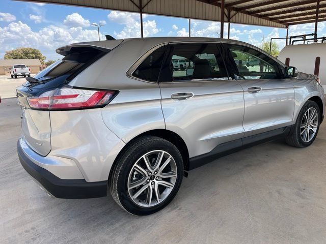 Used 2024 Ford Edge Titanium AWD/4WD image 4