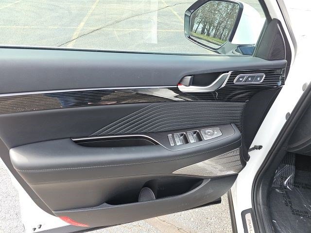 Used 2025 Hyundai Palisade Calligraphy image 20