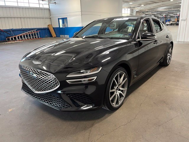 Used 2025 Genesis G70 2.5T RWD image 7