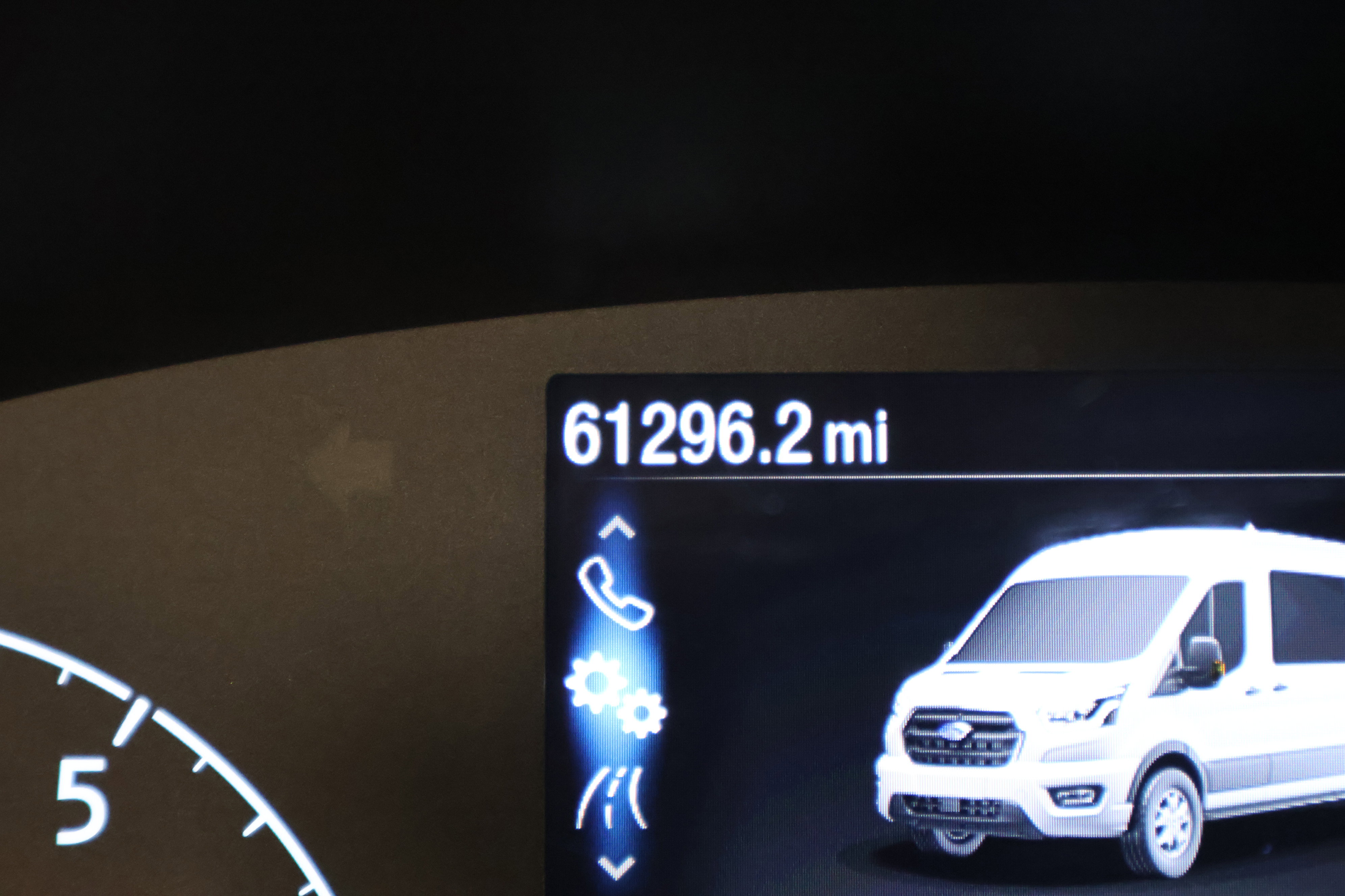 Used 2023 Ford Transit 350 XLT image 17