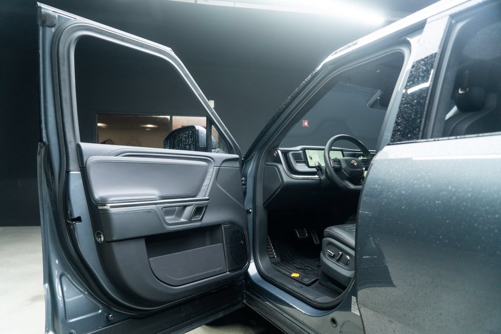 Used 2023 Rivian R1S Adventure Quad AWD/4WD image 18