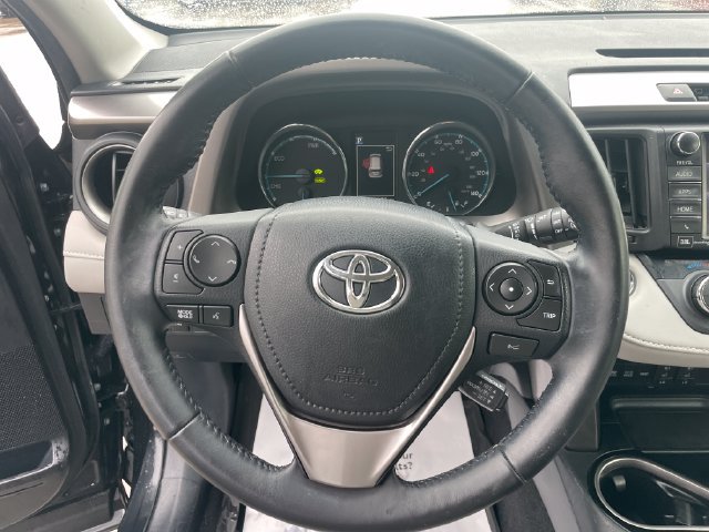 Used 2016 Toyota RAV4 Limited w/ Advanced Technology Package AWD/4WD image 25