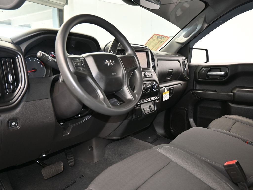 Used 2024 Chevrolet Silverado 1500 Custom Trail Boss w/ LPO, Dark Essentials Package image 13