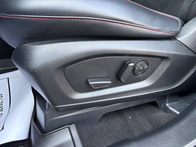 Used 2025 Ford Explorer ST AWD/4WD image 26