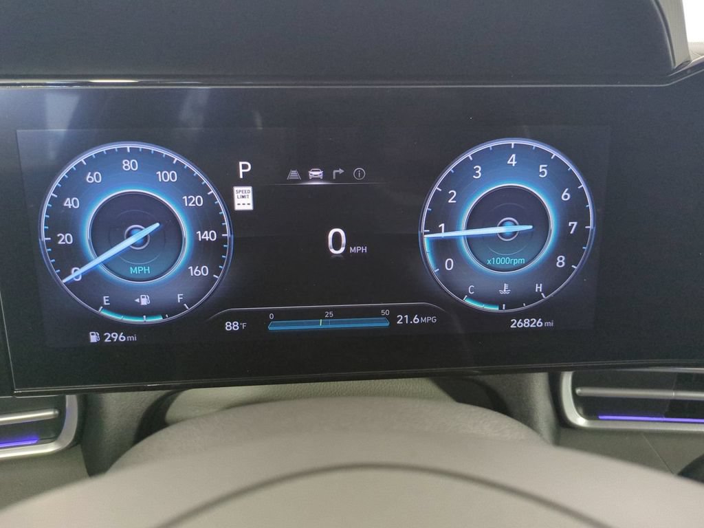 Used 2024 Hyundai Elantra SEL FWD image 33