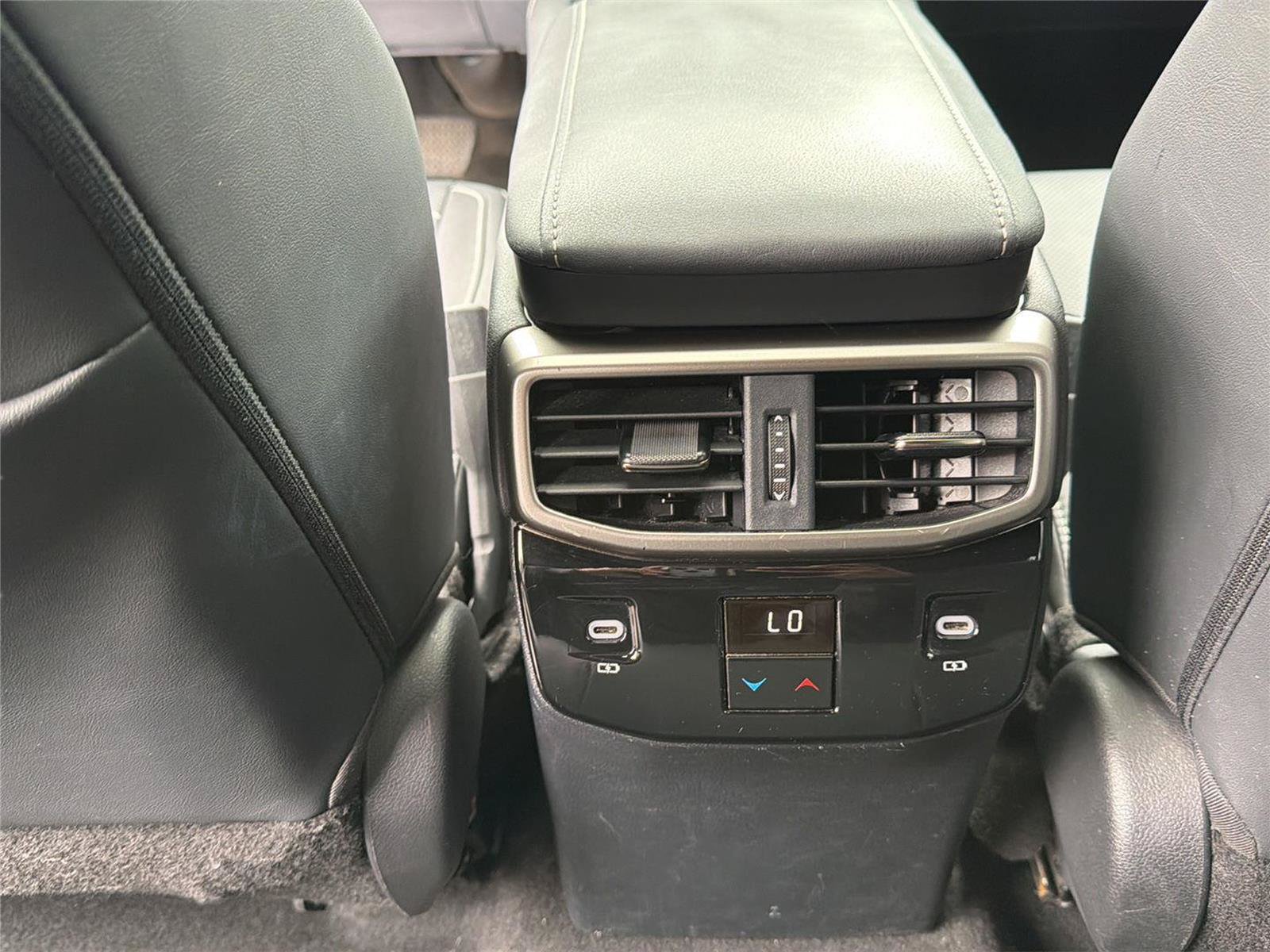 Used 2023 Lexus RX 350 Premium w/ Accessory Package (Z1) AWD/4WD image 23