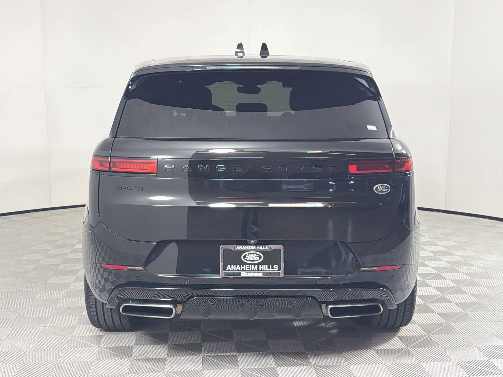 Certified 2023 Land Rover Range Rover Sport SE Dynamic AWD/4WD image 4
