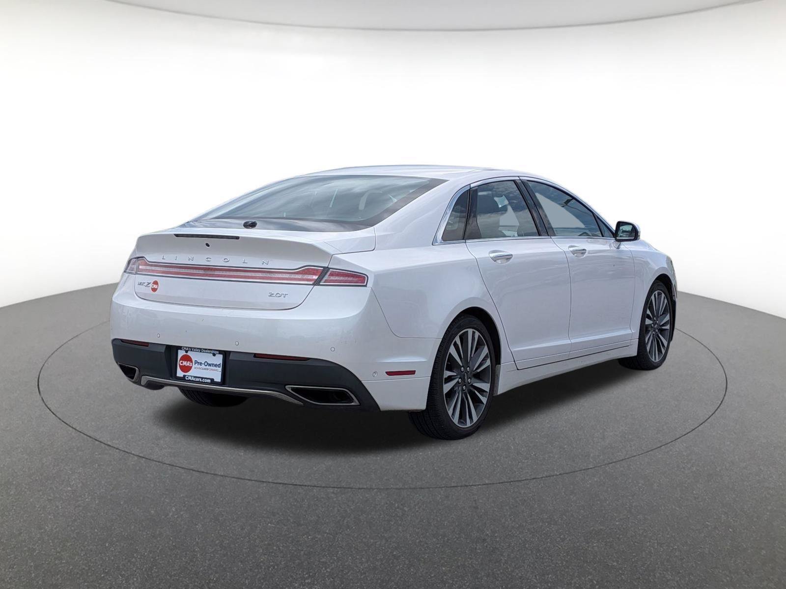 Used 2020 Lincoln MKZ Reserve FWD image 6