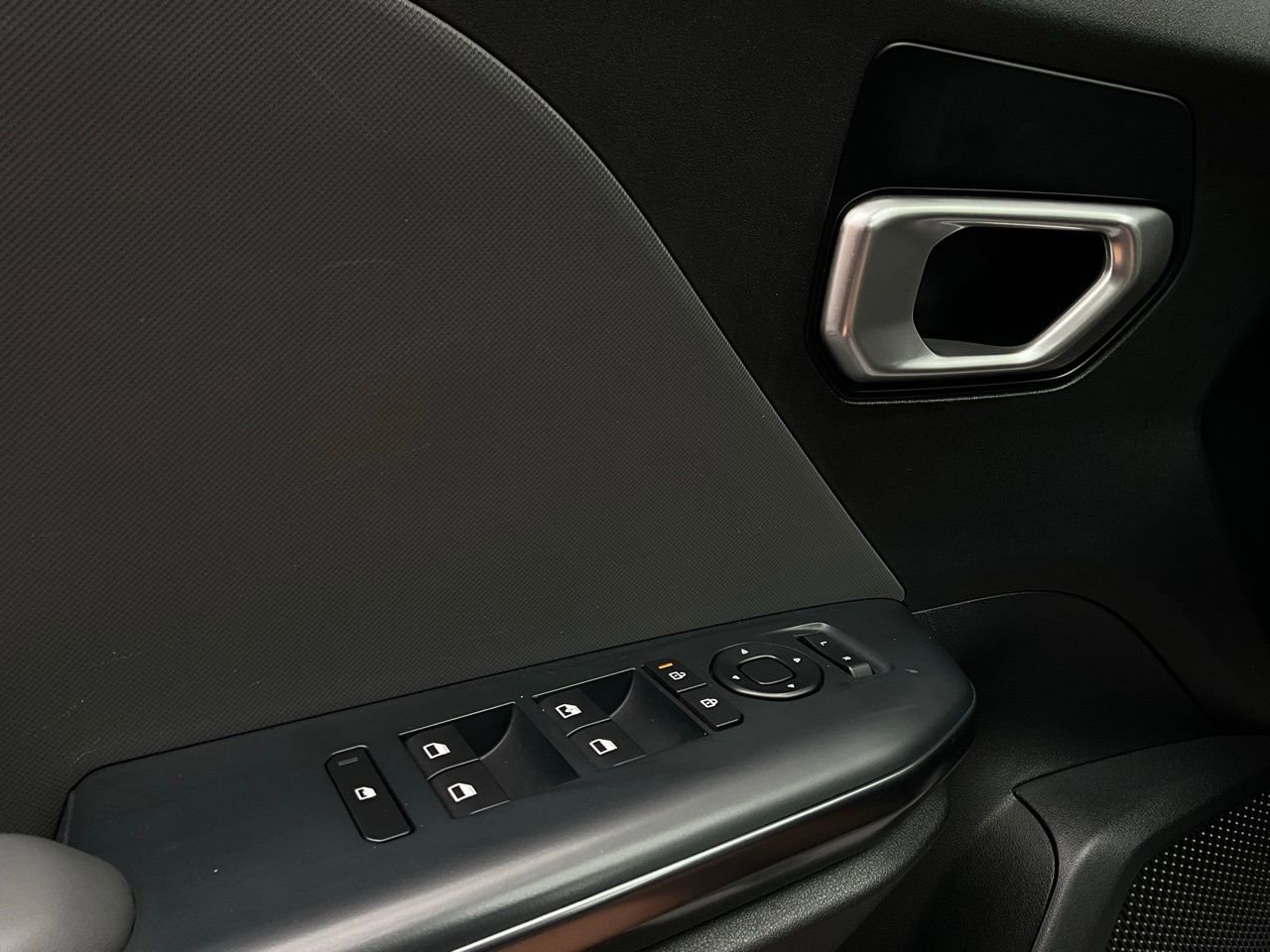 Used 2025 Kia K4 LXS image 20