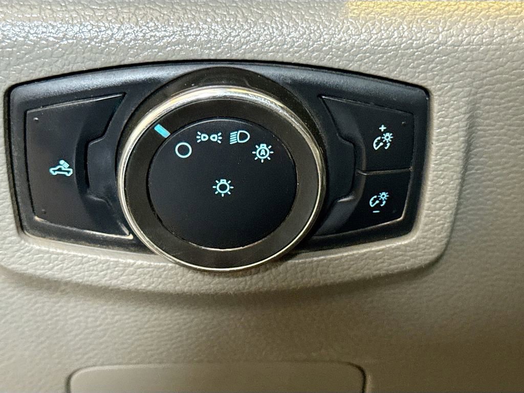 Used 2020 Ford F250 XL w/ Power Equipment Group AWD/4WD image 12