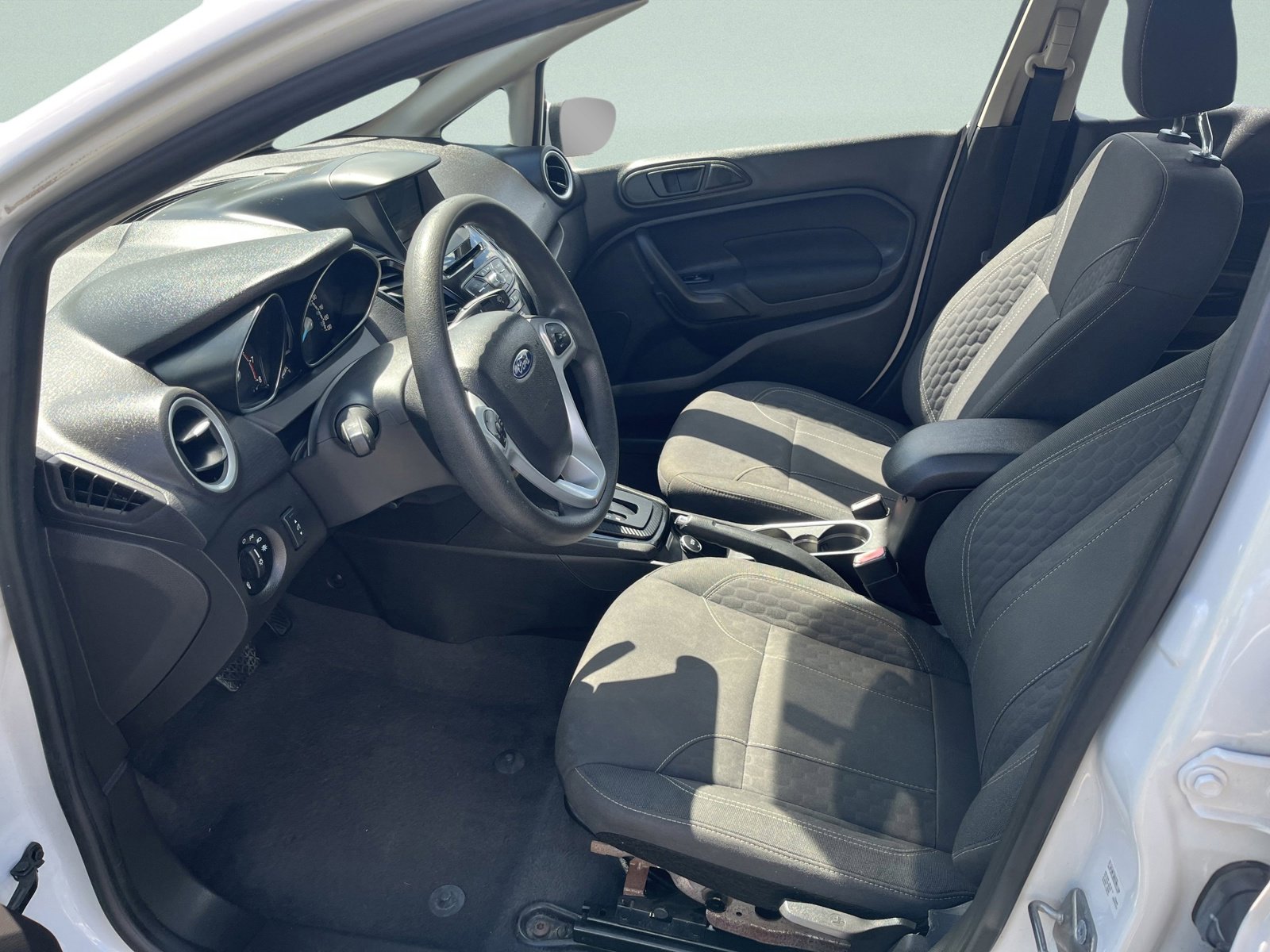 Used 2019 Ford Fiesta SE w/ Equipment Group 201A image 11