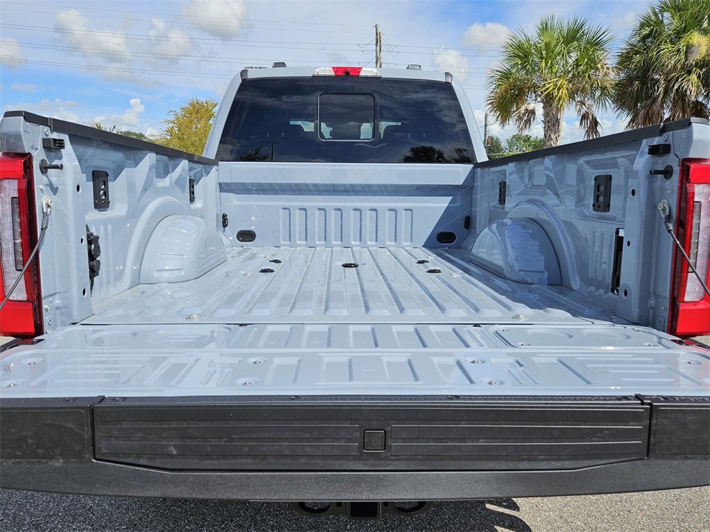 New 2026 Ford F350 Platinum image 30