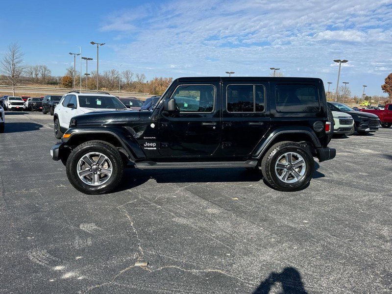 Used 2021 Jeep Wrangler Unlimited Sahara image 2