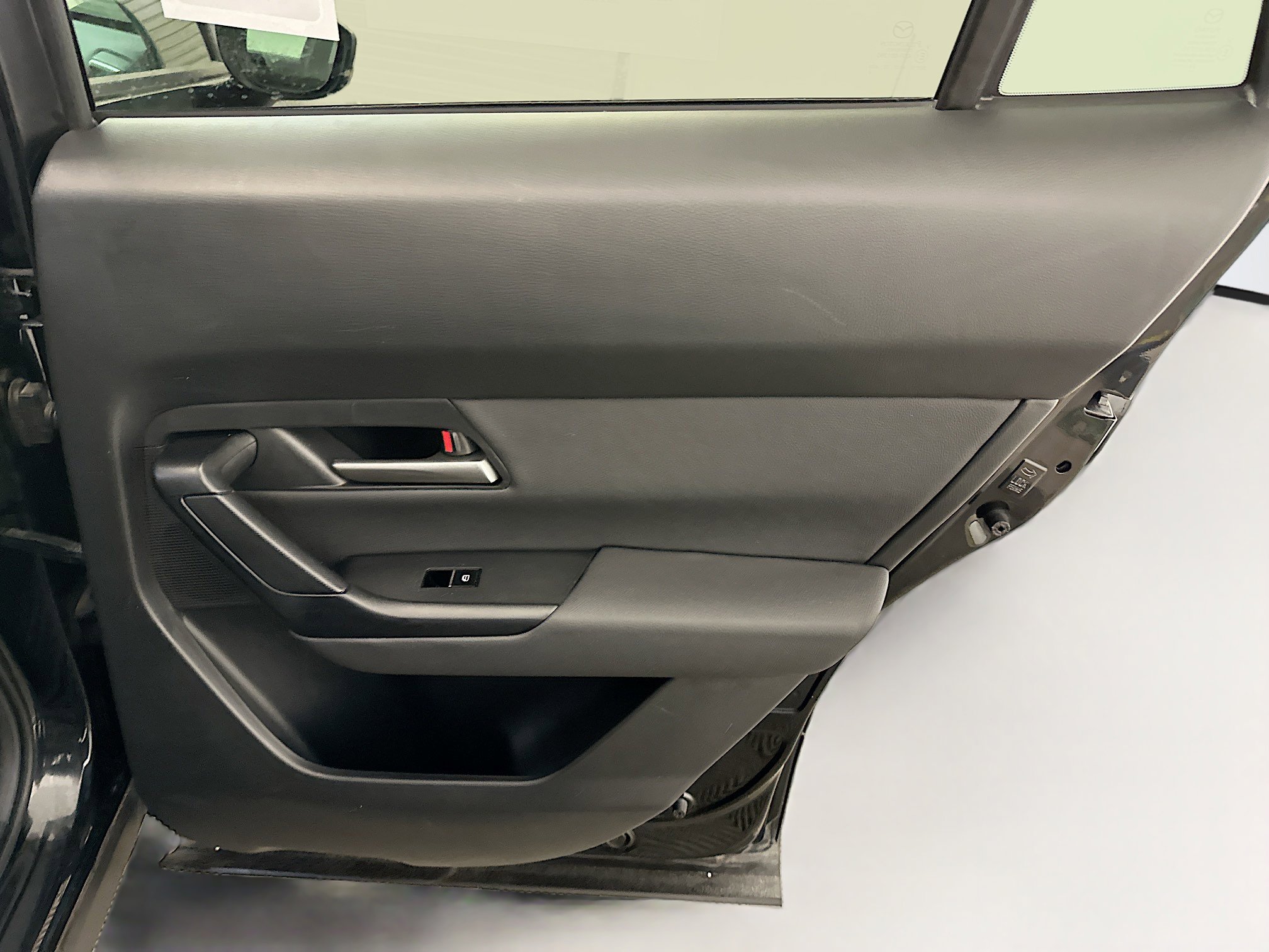 Used 2025 MAZDA CX-50 AWD 2.5 S w/ Preferred Package image 32